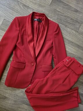 Zara Red Satin-Trim Blazer And Trousers